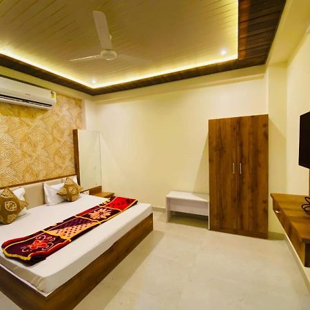 Hotel Mangal Bhog Nāthdwāra Екстериор снимка